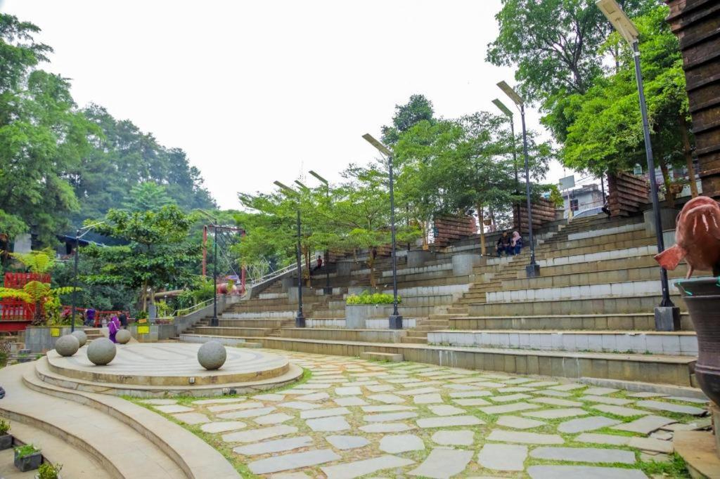 Asmila Boutique Hotel Bandung Exteriör bild