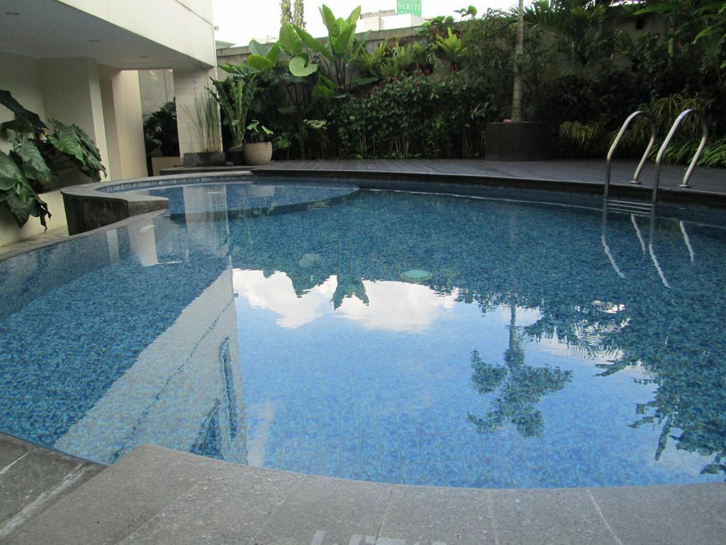 Asmila Boutique Hotel Bandung Exteriör bild