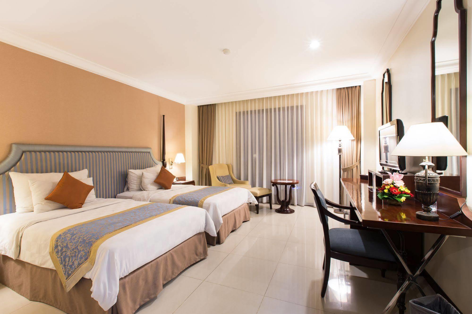 Asmila Boutique Hotel Bandung Exteriör bild