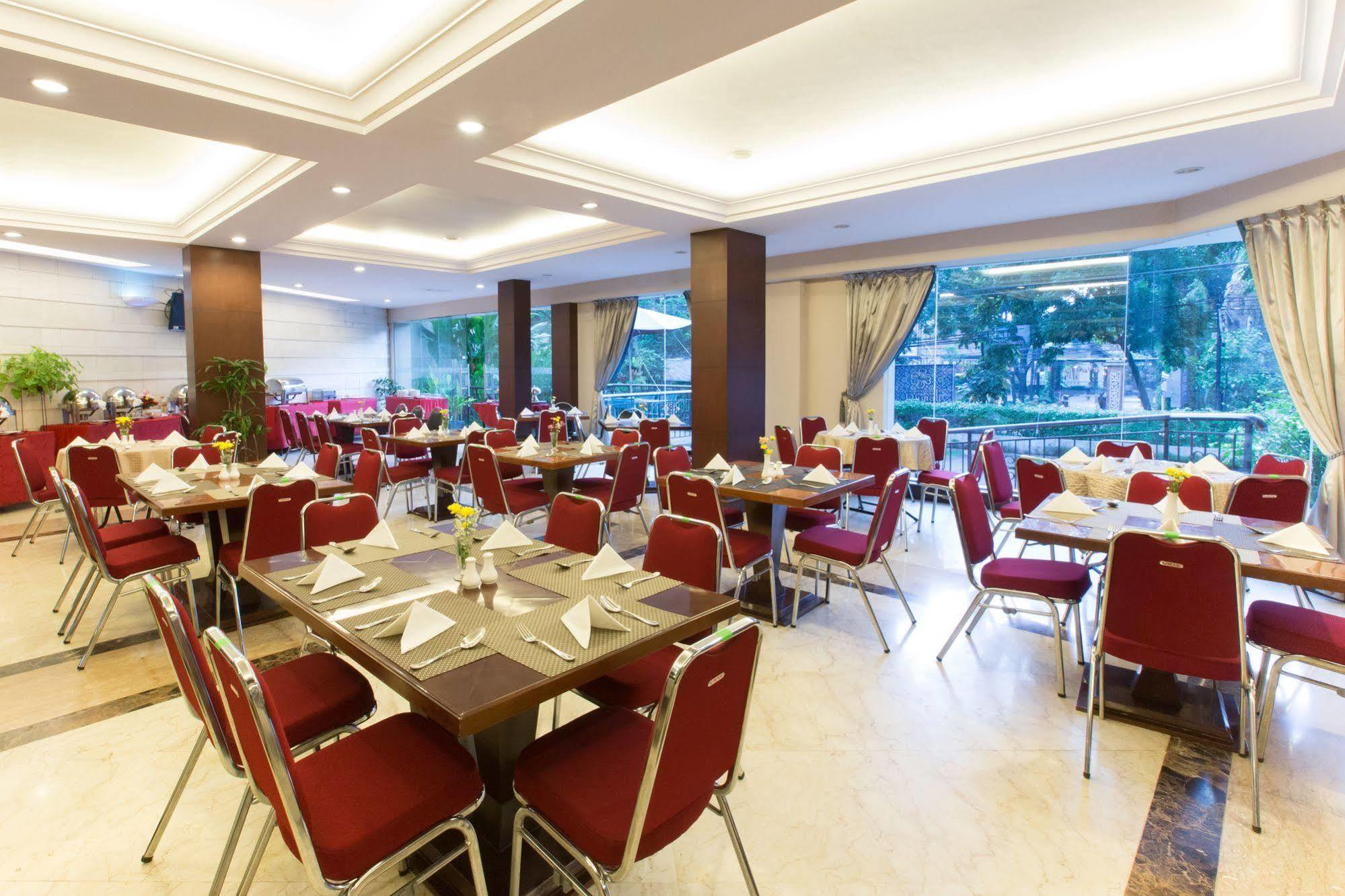 Asmila Boutique Hotel Bandung Exteriör bild